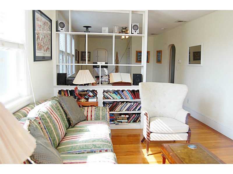 35 Windsor Road, Unit 3 Cranston, RI 02905 - Photo 10 of 15 Living Room.