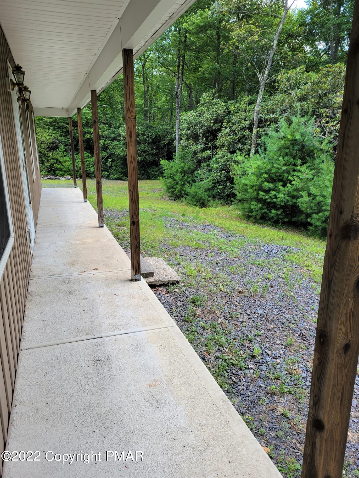 85 Algonkin Road Jim Thorpe, PA 18229 - Photo 8 of 38 Covered Front Porch