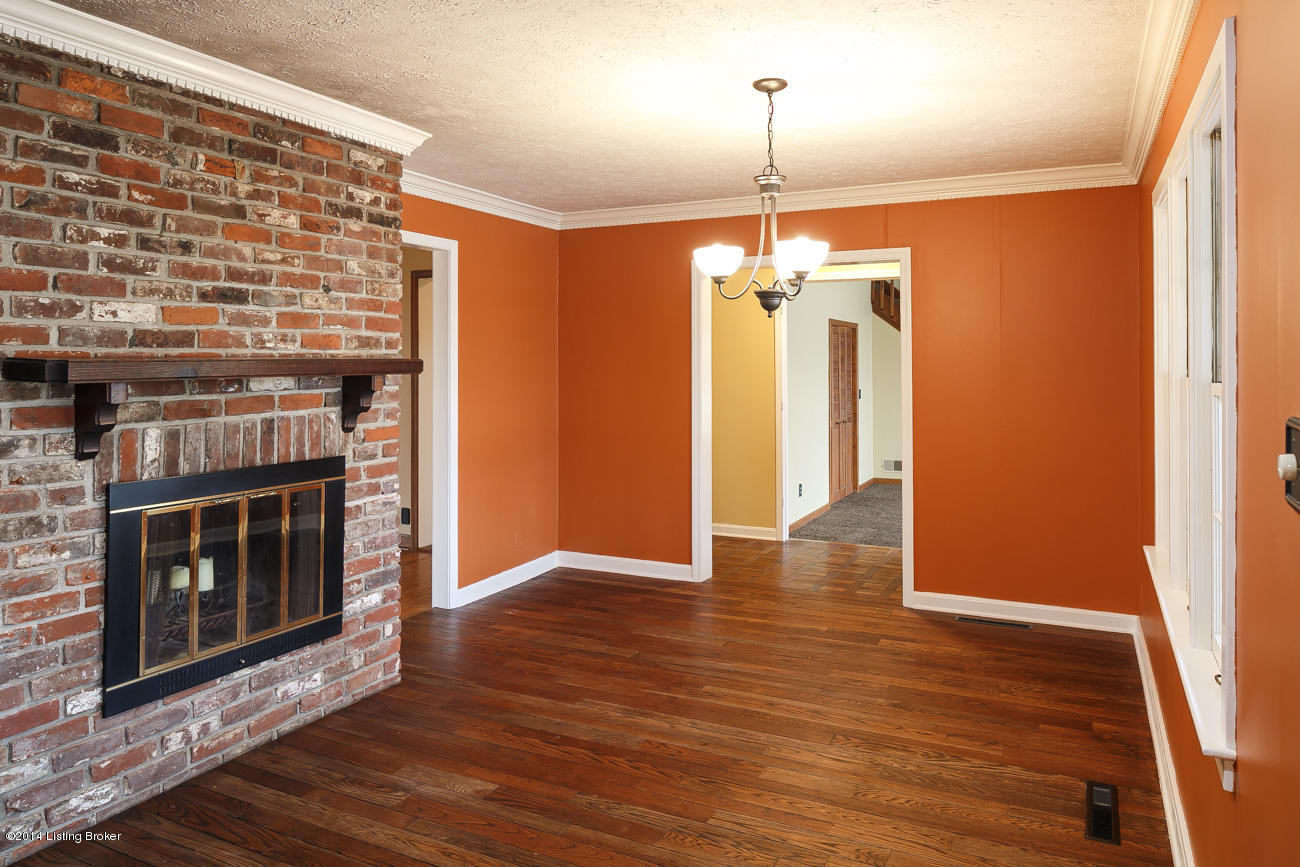 11102 Ridge Road Anchorage, KY 40223 - Photo 9 of 43 RealTourCast - L Heiskell - Ridge (16 of