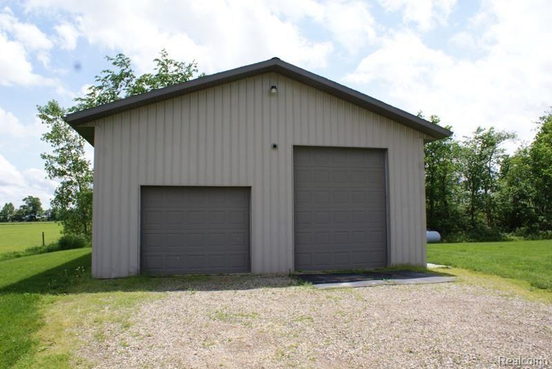 5575 Lynd Road Marlette, MI 48453 - Photo 36 of 37 DSC09035.jpg