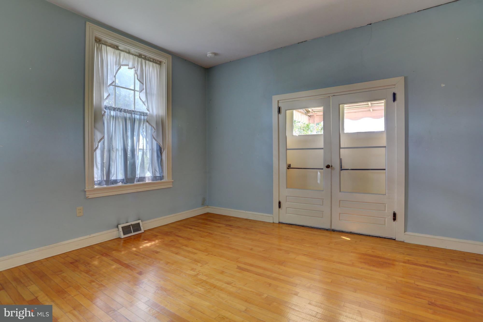 1378 East Oregon Road Lititz, PA 17543 - Photo 11 of 33
