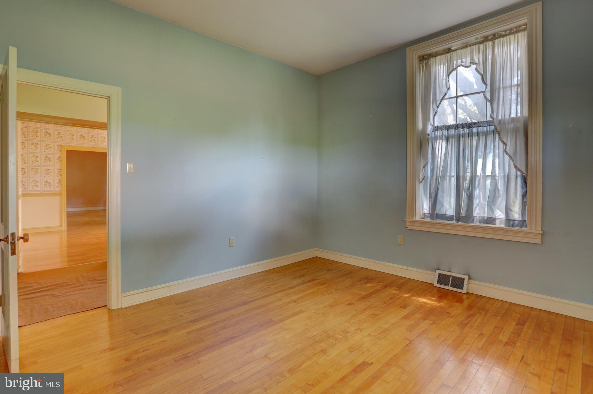 1378 East Oregon Road Lititz, PA 17543 - Photo 12 of 33