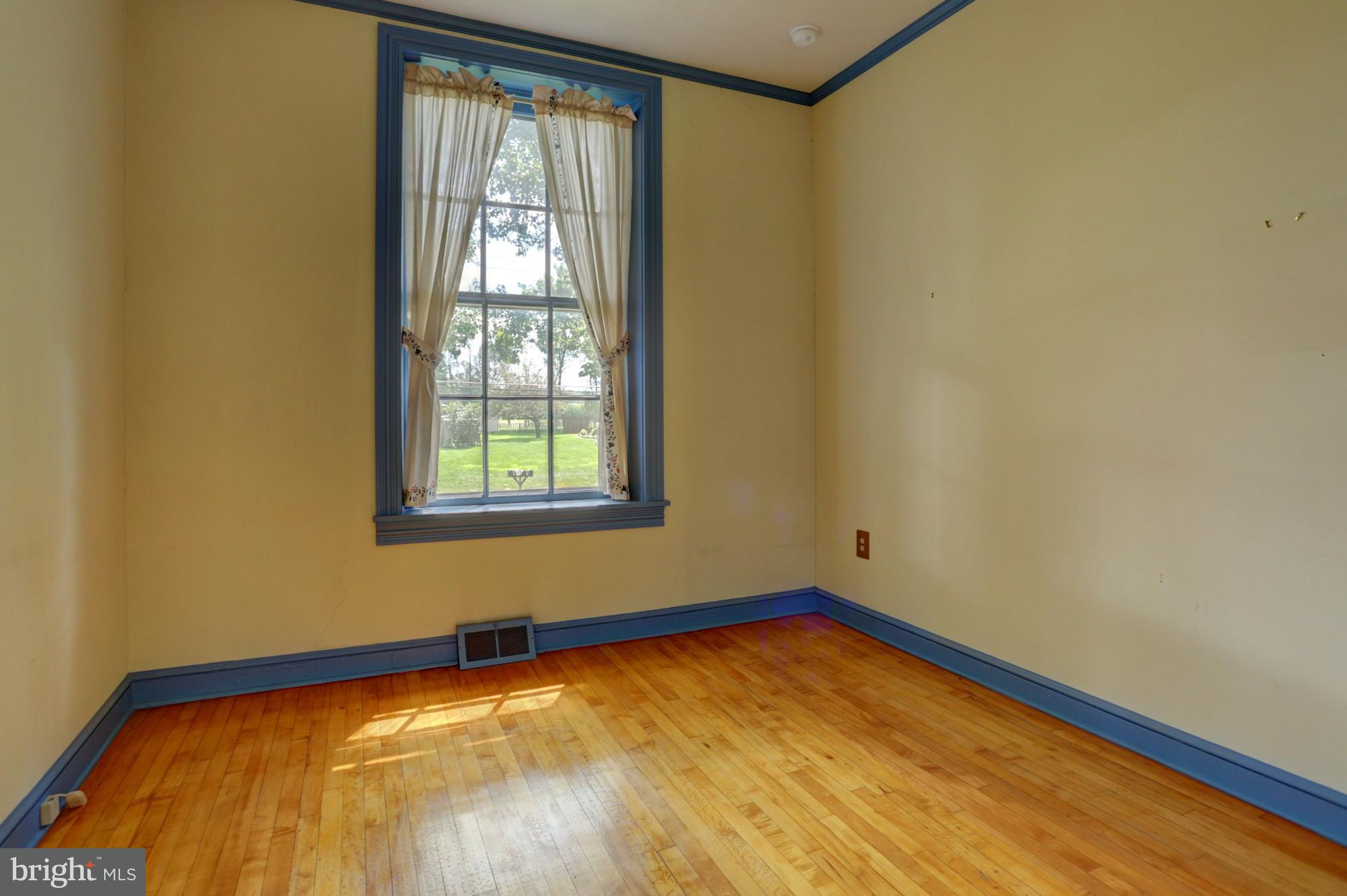 1378 East Oregon Road Lititz, PA 17543 - Photo 18 of 33