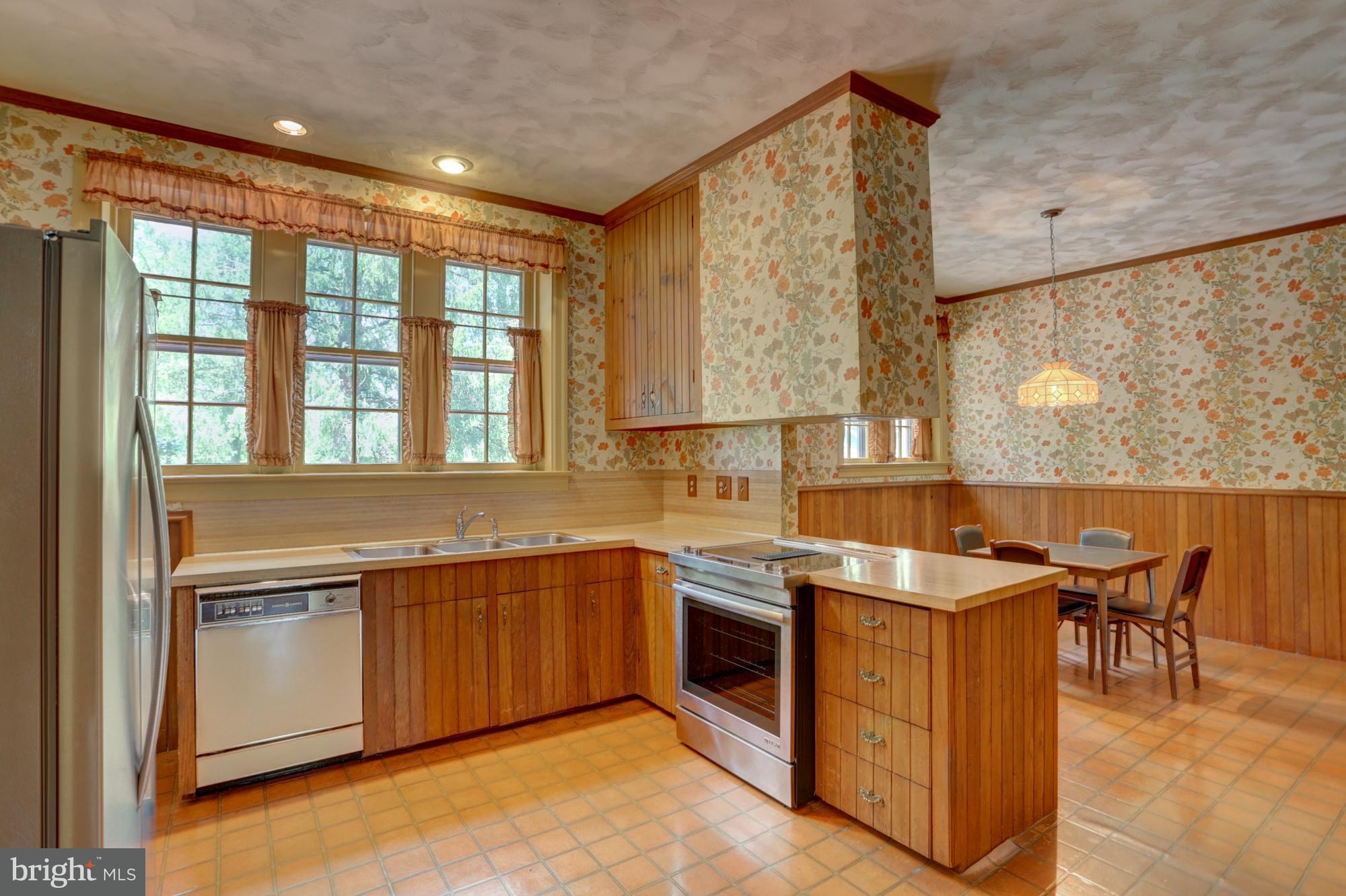 1378 East Oregon Road Lititz, PA 17543 - Photo 23 of 33