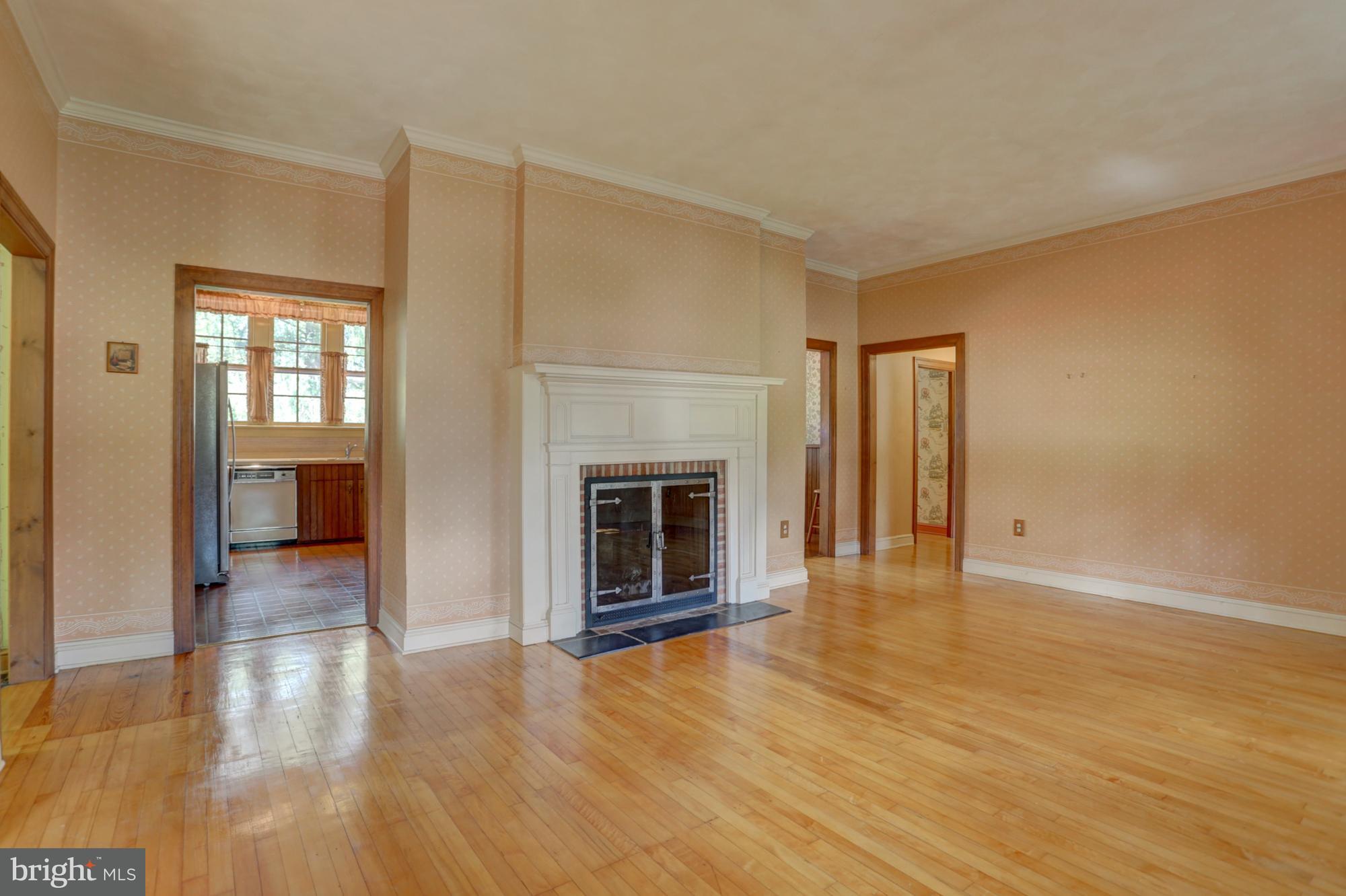 1378 East Oregon Road Lititz, PA 17543 - Photo 7 of 33