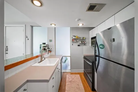 $335,000 | 287 14th Street Northwest, Unit 13, Atlanta, GA 30318