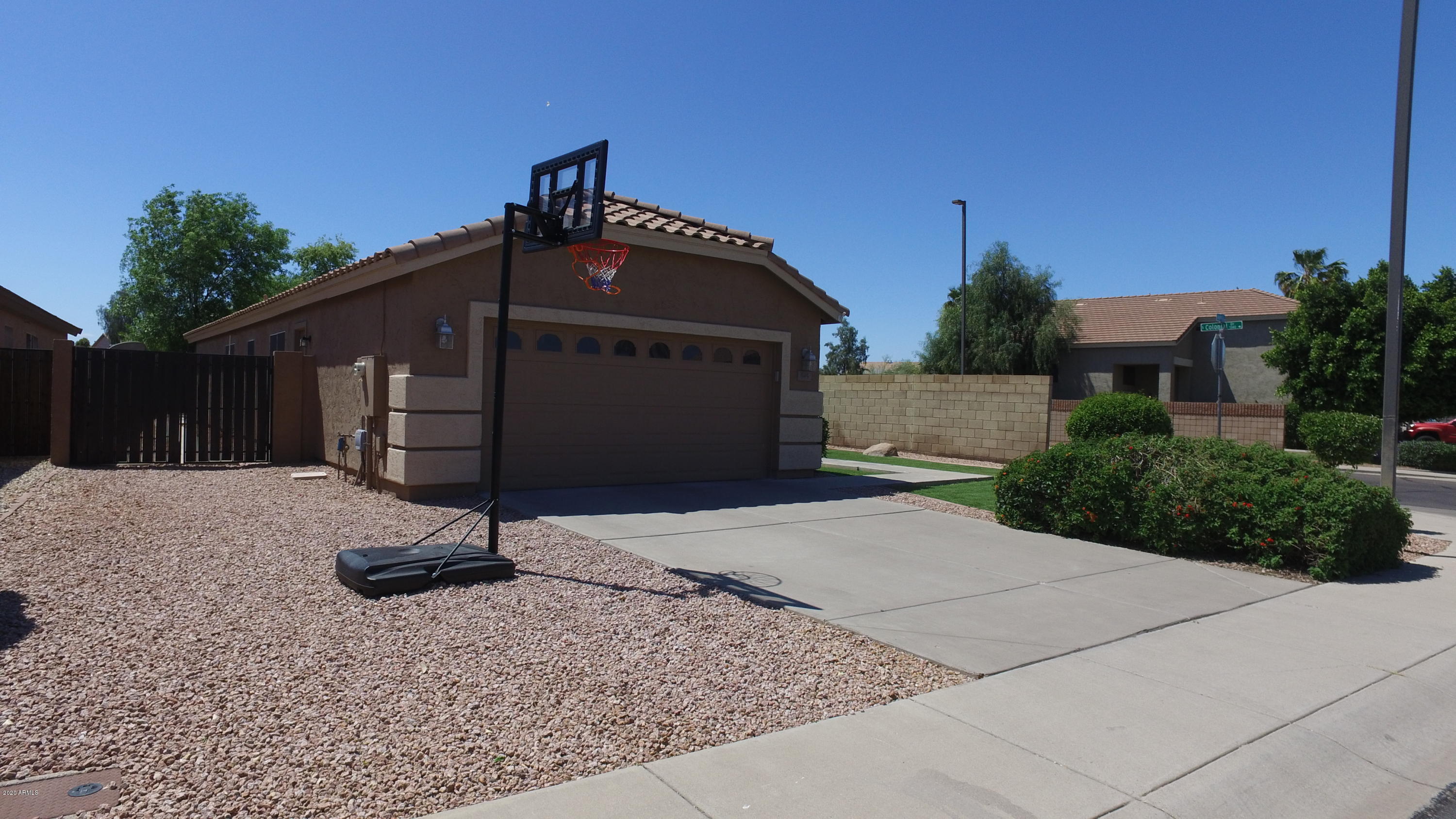 945 East Baylor Lane Gilbert, AZ 85296 - Photo 26 of 26 24 Garage and RV Gate
