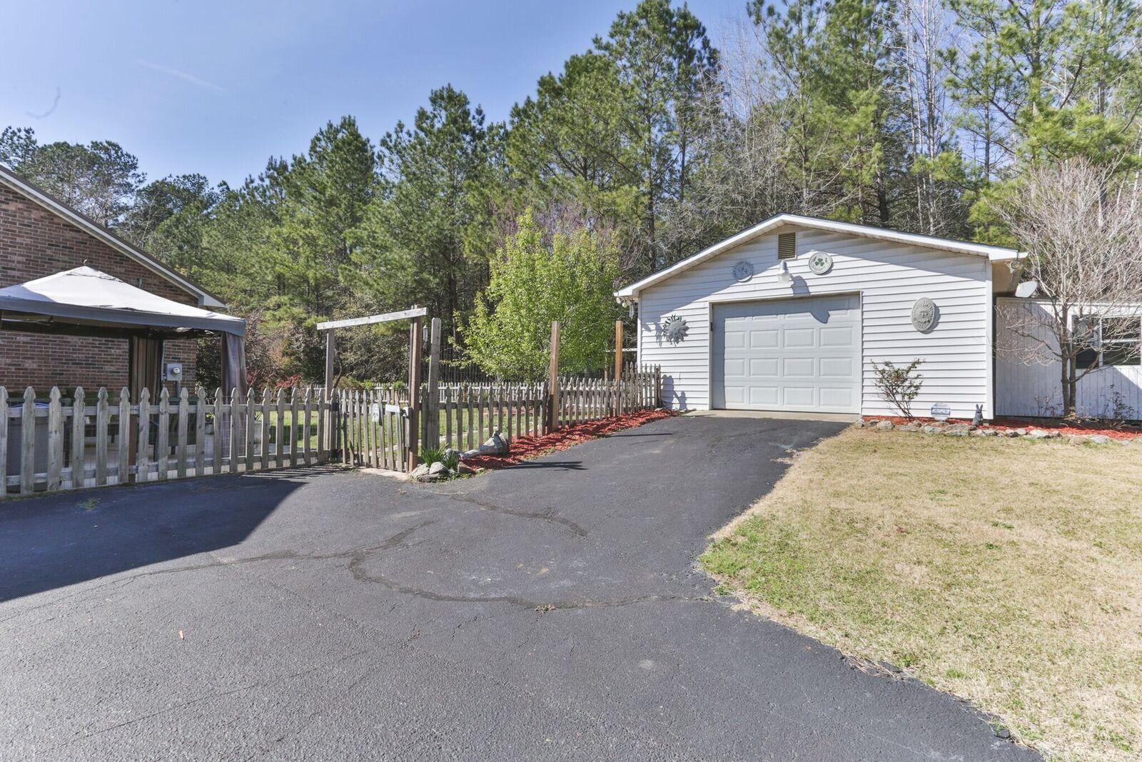 107 Wright Lane Rockingham, NC 28379 - Photo 32 of 37 1O8A5680_preview.jpeg
