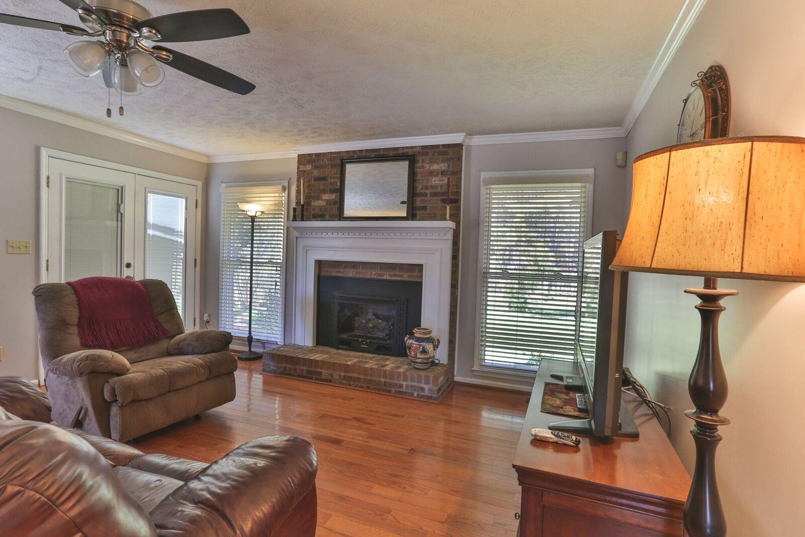 107 Wright Lane Rockingham, NC 28379 - Photo 9 of 37 1O8A5572_preview.jpeg