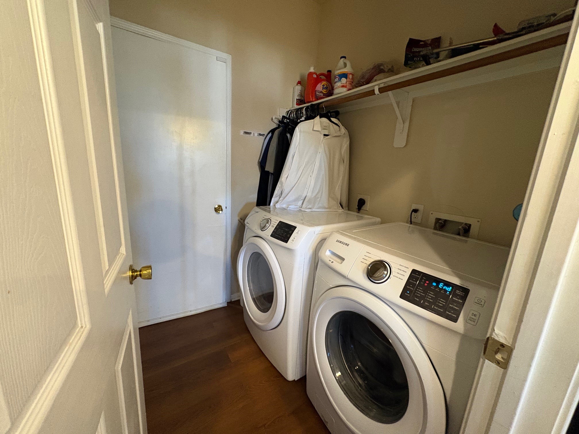 5915 Annatto Drive Baytown, TX 77521 - Photo 29 of 31 a utility room with dryer and washer