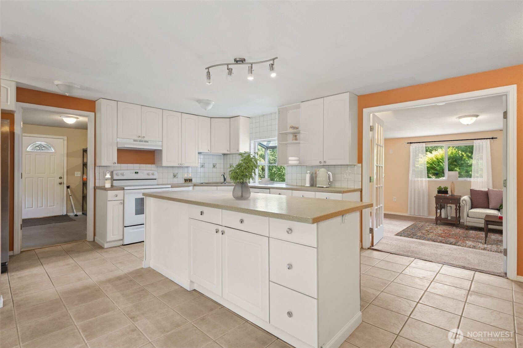 5230 Puget Road Northeast Olympia, WA 98516 - Photo 13 of 40