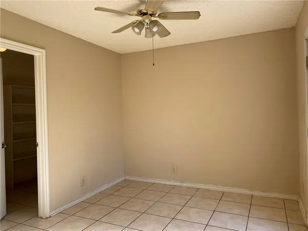 $2,000 | 3215 Elizabeth Anne Lane, Round Rock, TX 78664