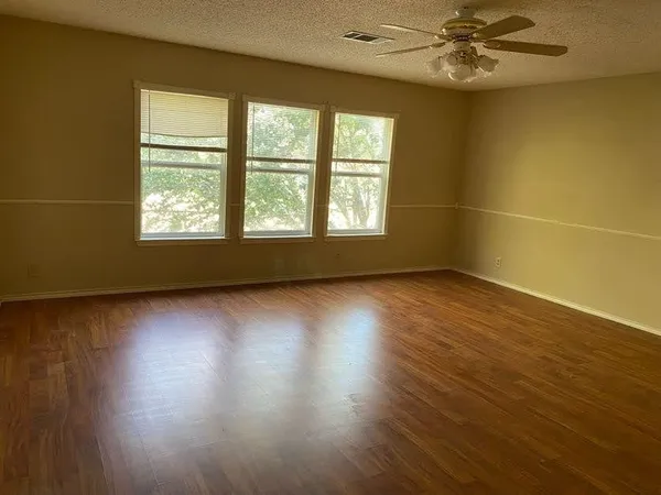 $2,000 | 3215 Elizabeth Anne Lane, Round Rock, TX 78664