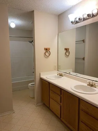 $2,000 | 3215 Elizabeth Anne Lane, Round Rock, TX 78664