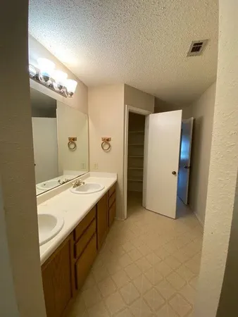 $2,000 | 3215 Elizabeth Anne Lane, Round Rock, TX 78664