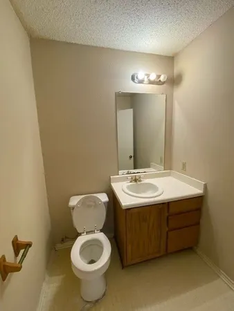 $2,000 | 3215 Elizabeth Anne Lane, Round Rock, TX 78664