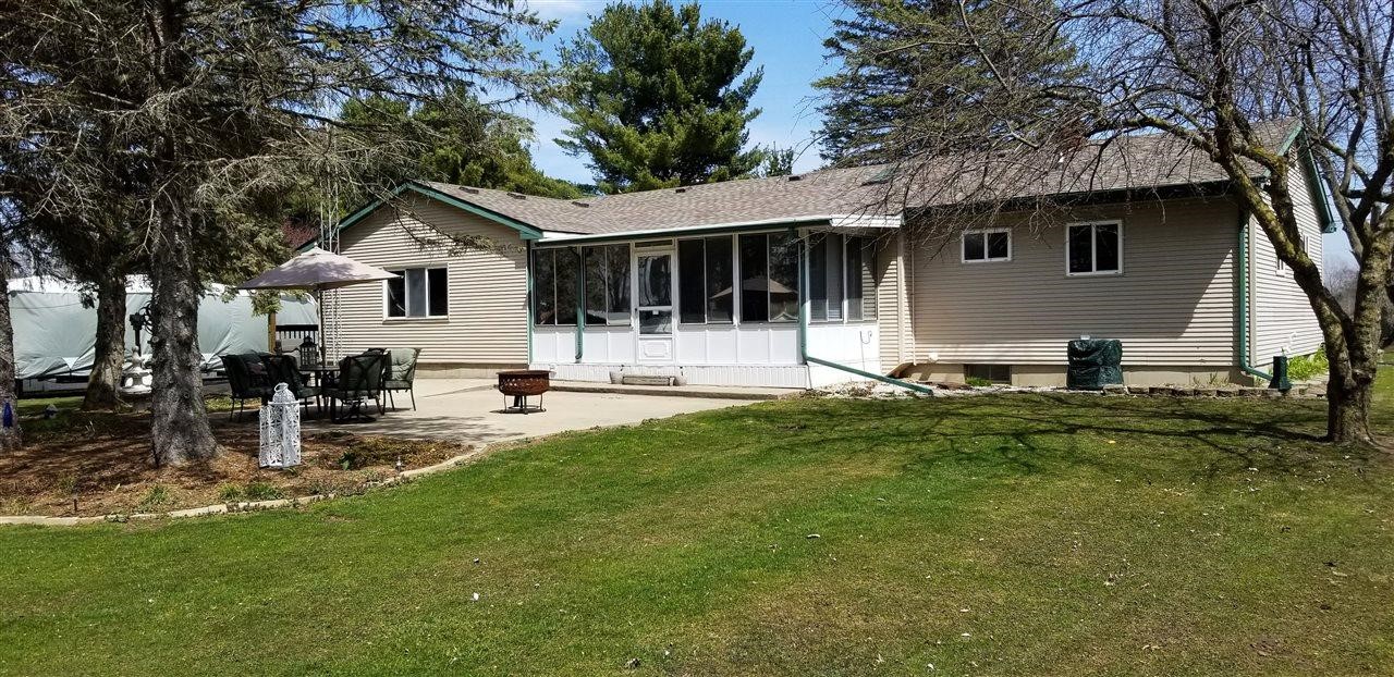 13491 North Jennings Road Clio, MI 48420 - Photo 4 of 35 21435946-3.JPG