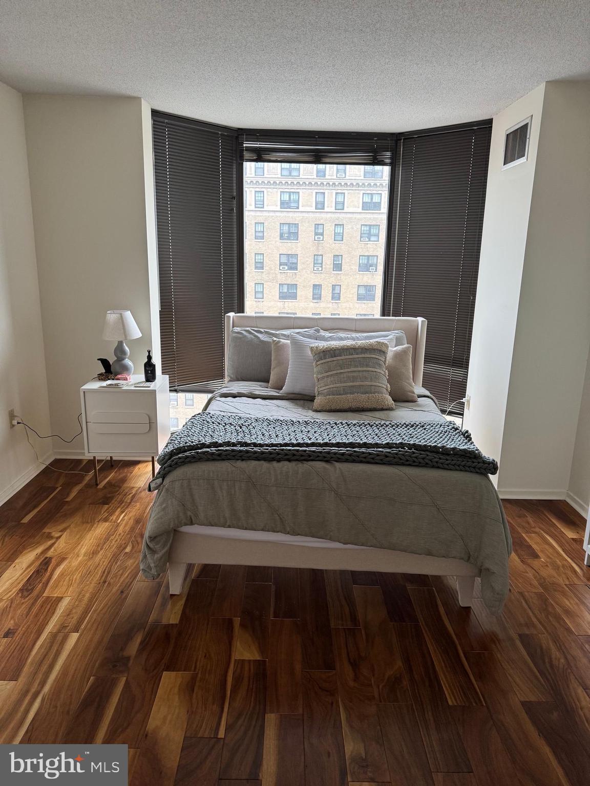 2020 Walnut Street, Unit 15K Philadelphia, PA 19103 - Photo 10 of 17