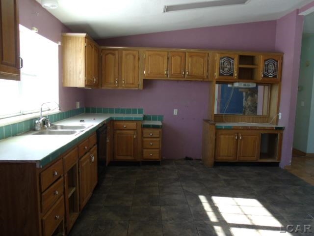 2100 Laberdee Road, Unit LABERDEE Adrian, MI 49221 - Photo 9 of 13 Gallery Image 9