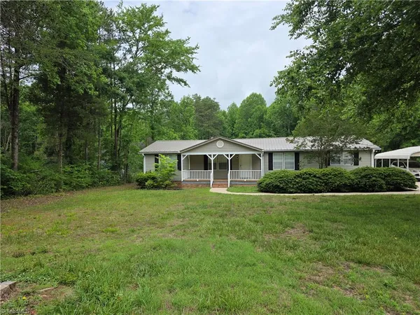 $284,900 | 1991 Hedrick Mill Road, Lexington, NC 27292