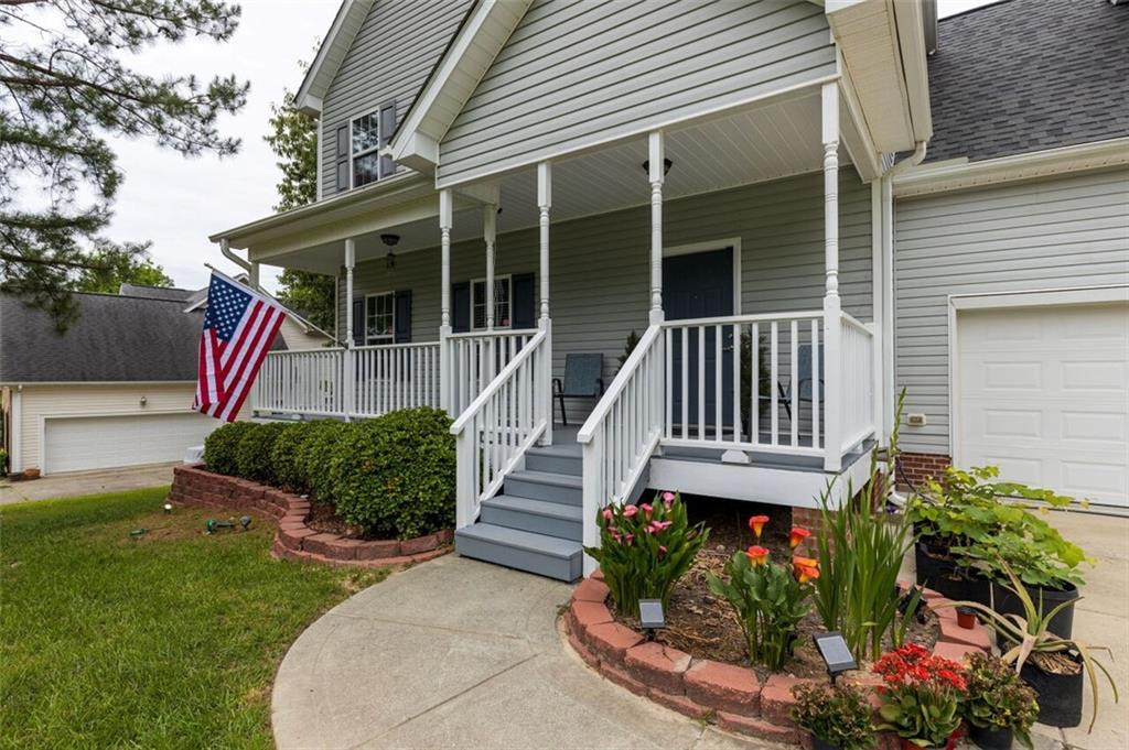 300 Ridge Road Butner, NC 27509 - Photo 2 of 35 Gallery Image 2