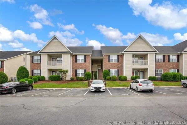 $1,550 | 3119 Wisteria Lane, Unit 102, Fayetteville, NC 28314
