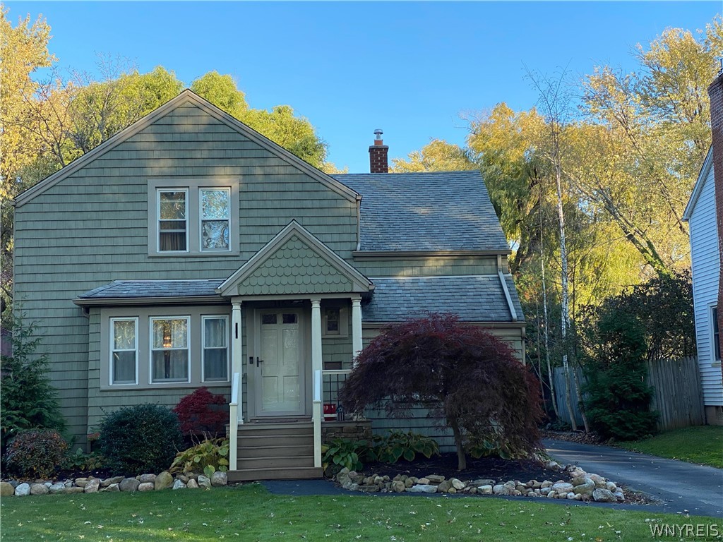 115 Westfield Road Amherst, NY 14226 - Photo 1 of 1 Professionally Landscaped