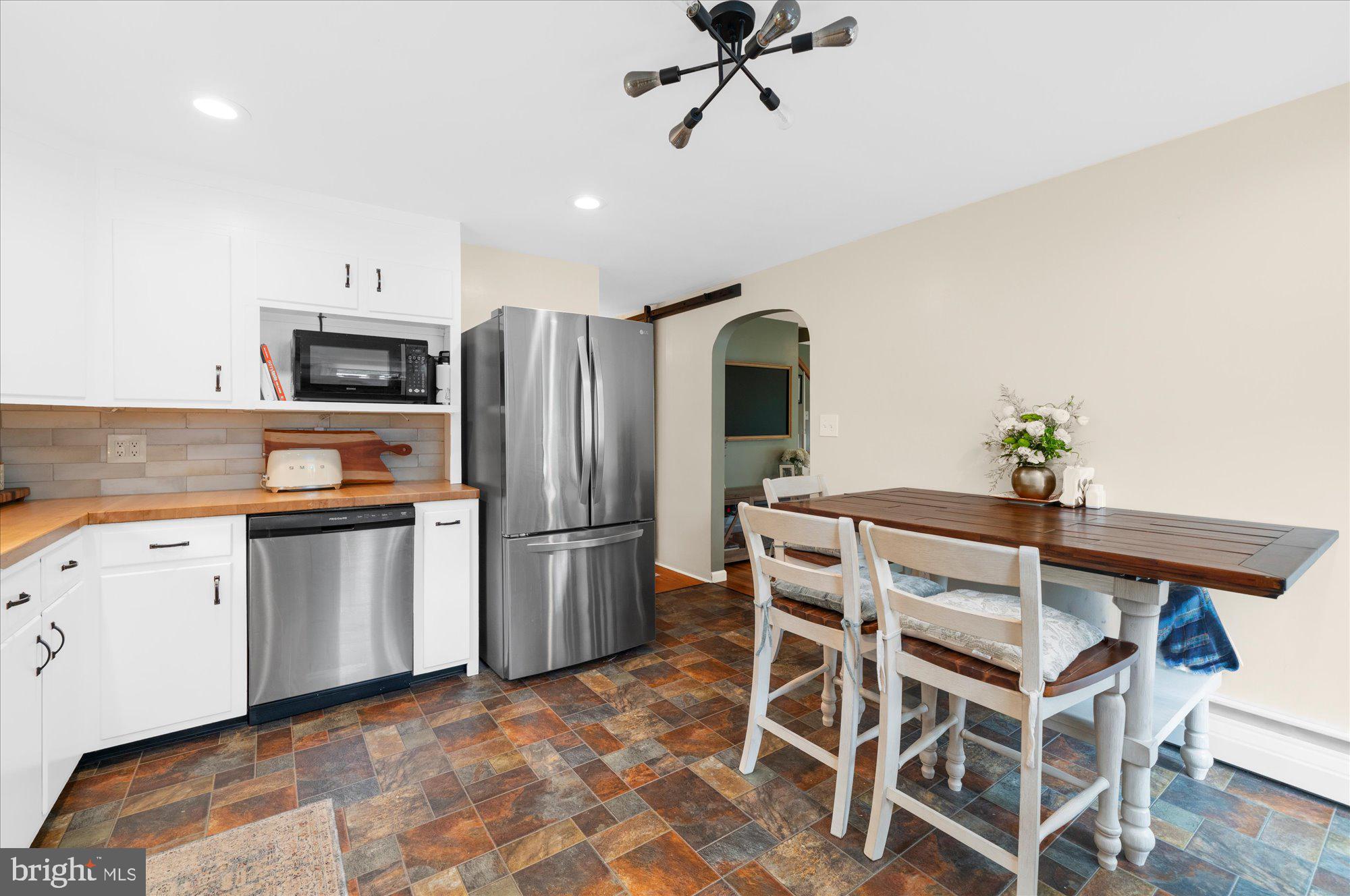 508 Mock Road Pottstown, PA 19464 - Photo 10 of 38