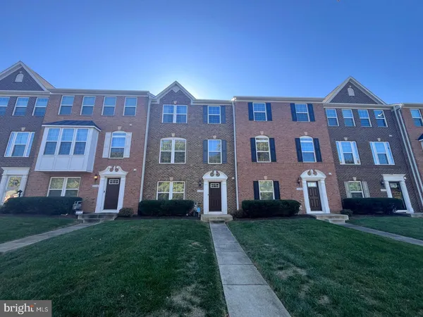 $2,750 | 1118 Oakwood Street, Fredericksburg, VA 22401