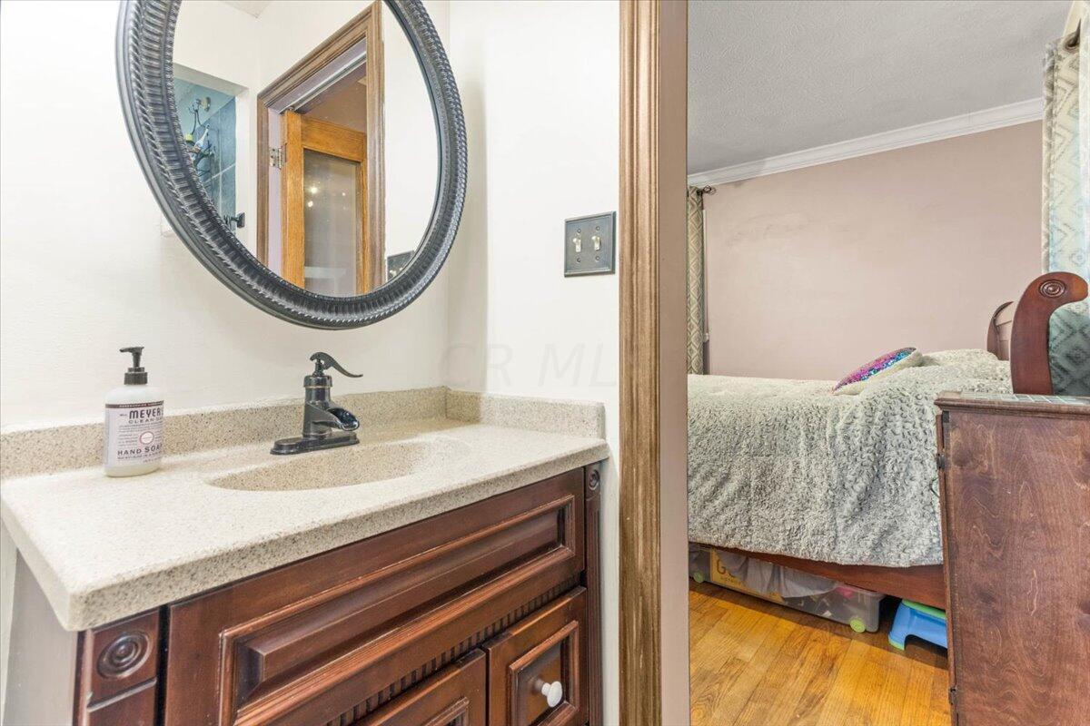 3880 Bunty Station Road Delaware, OH 43015 - Photo 24 of 34 17-Master Bathroom