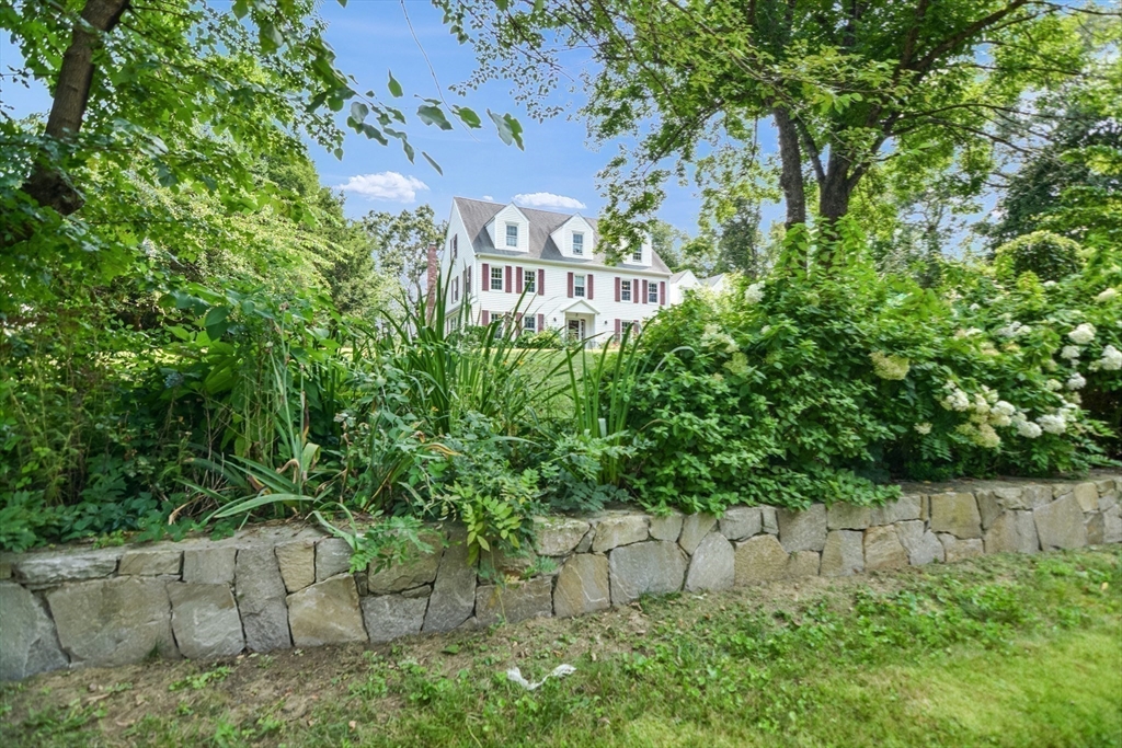 156 Mitchell Road Holliston, MA 01746 - Photo 36 of 42 Gallery Image 36