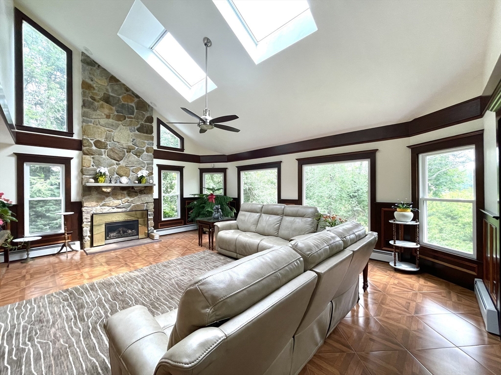 156 Mitchell Road Holliston, MA 01746 - Photo 5 of 42 Gallery Image 5