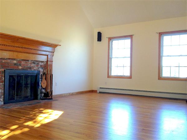 308 S Road Templeton, MA 01468 - Photo 7 of 24