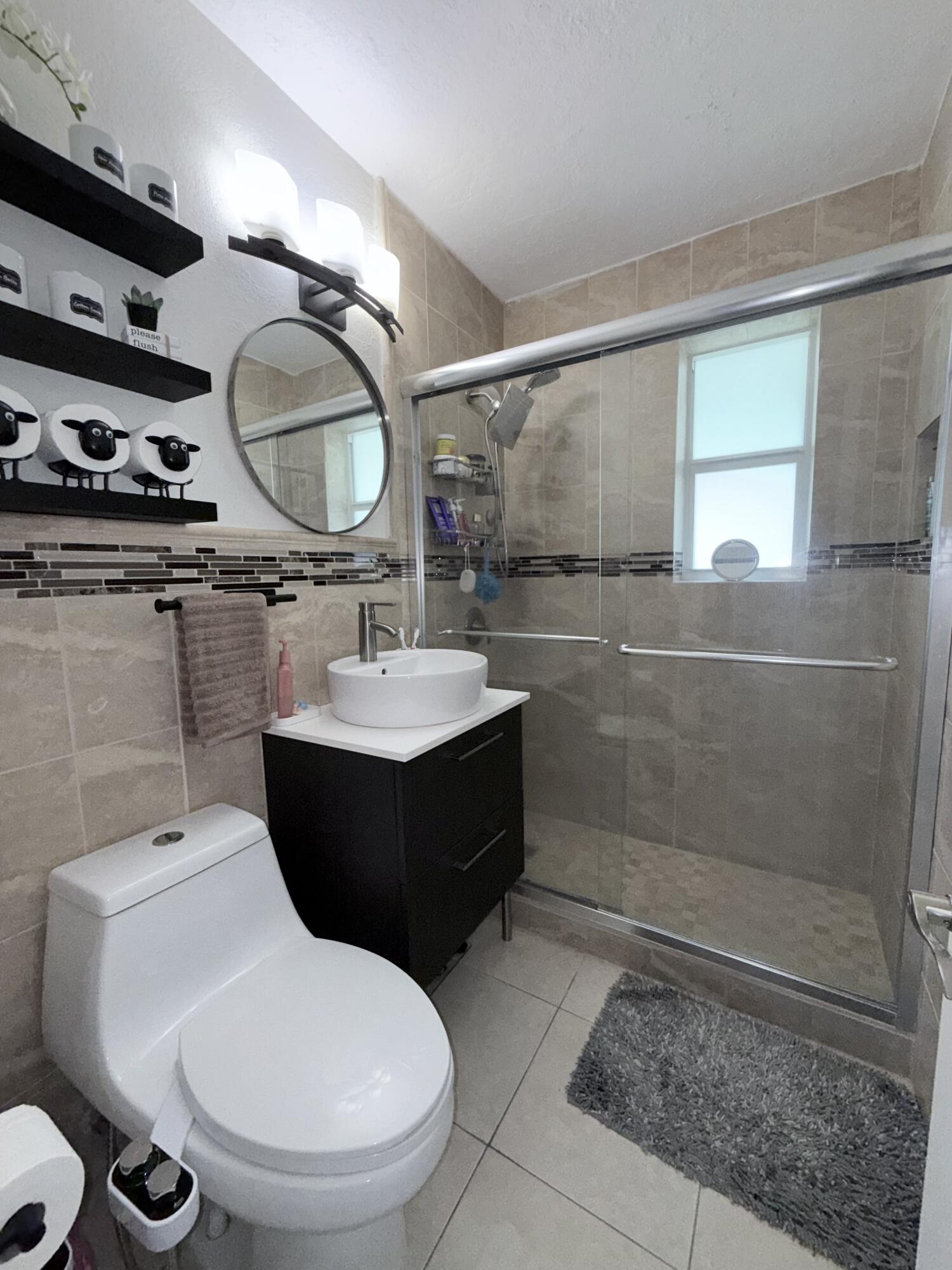 9235 Southwest 41st Street Miami, FL 33165 - Photo 24 of 63 IMG_7950