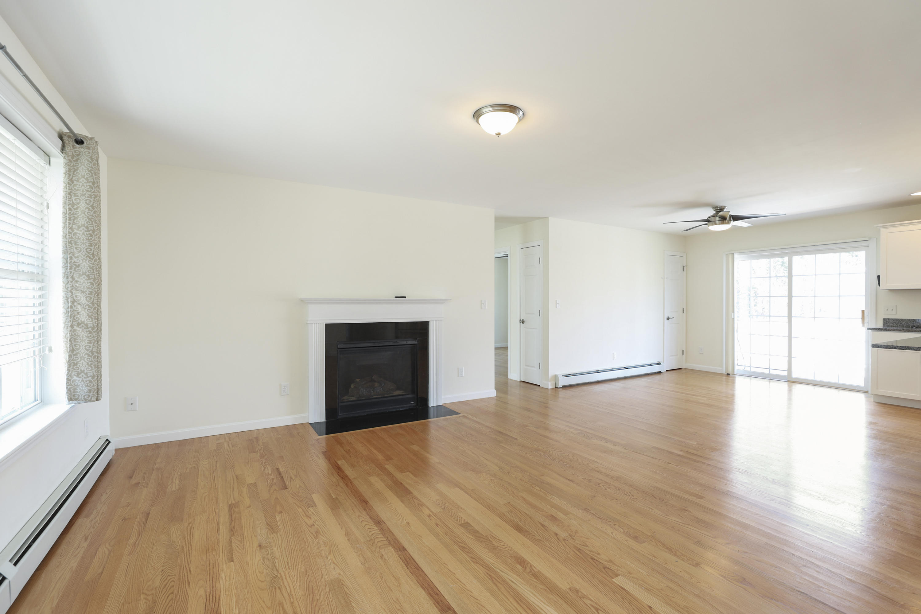 39 Hubbard Street Saco, ME 04072 - Photo 11 of 23 011-photo-8204600