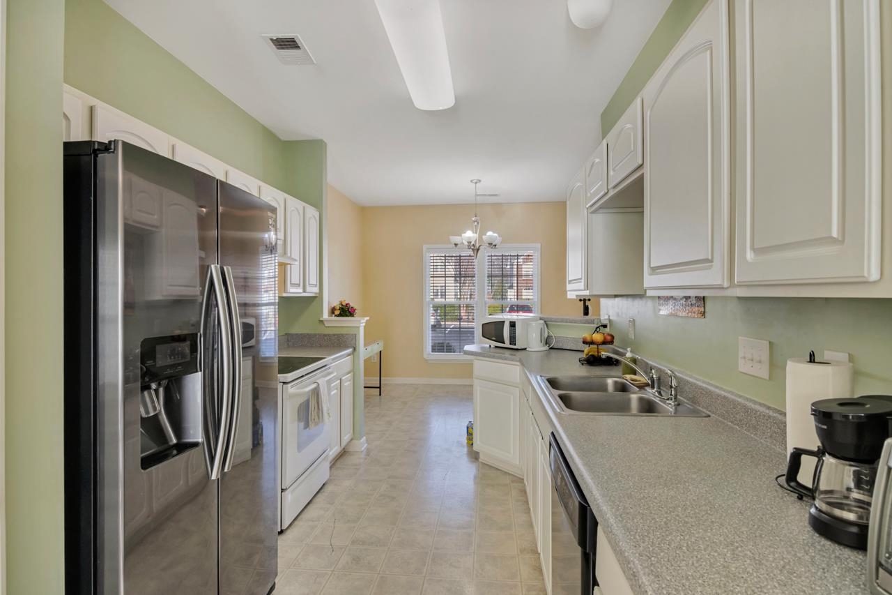 225 Spring Crossing Circle Greer, SC 29650 - Photo 6 of 25