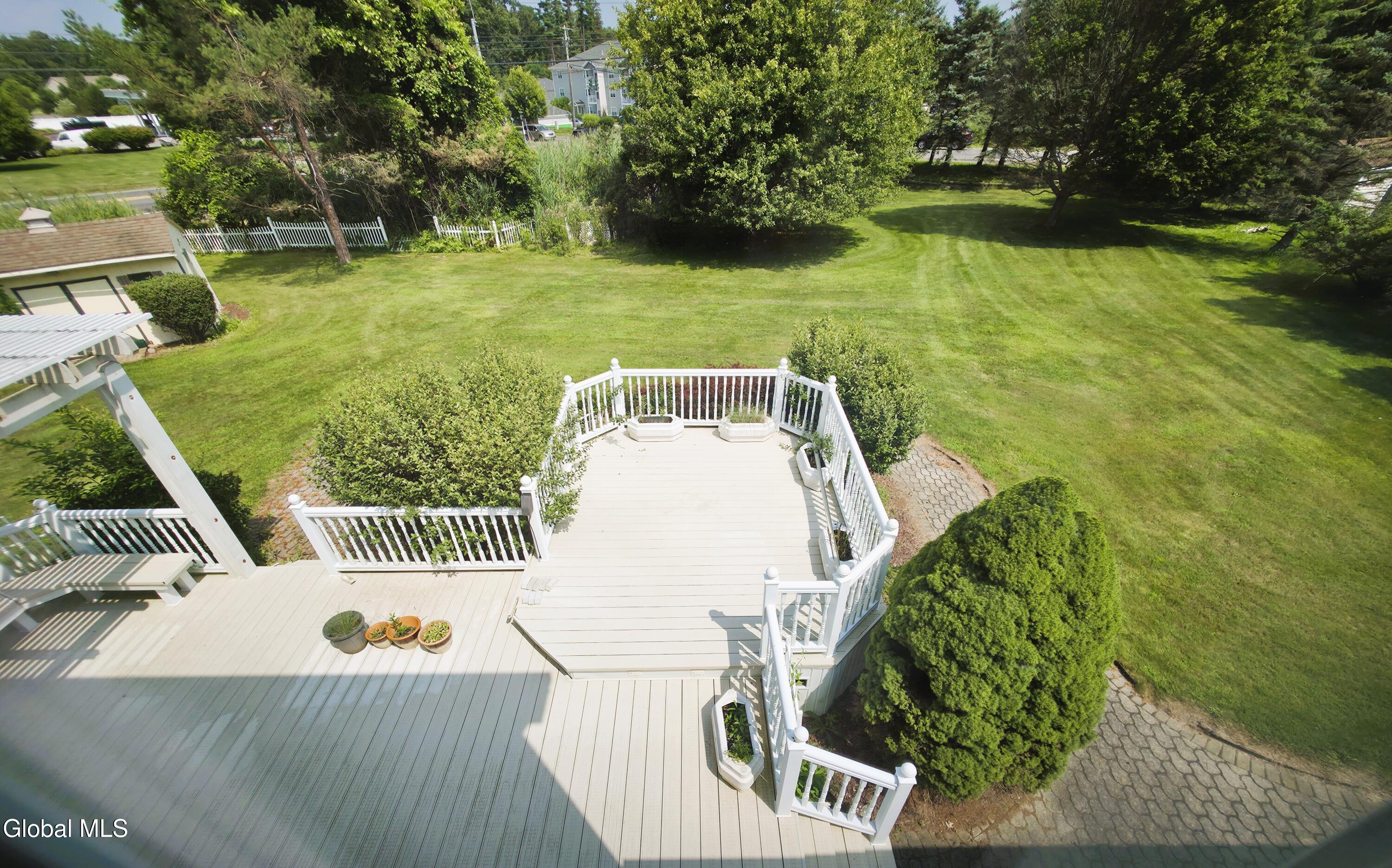 633 Stream Lane Guilderland, NY 12159 - Photo 12 of 46 20250808_113245