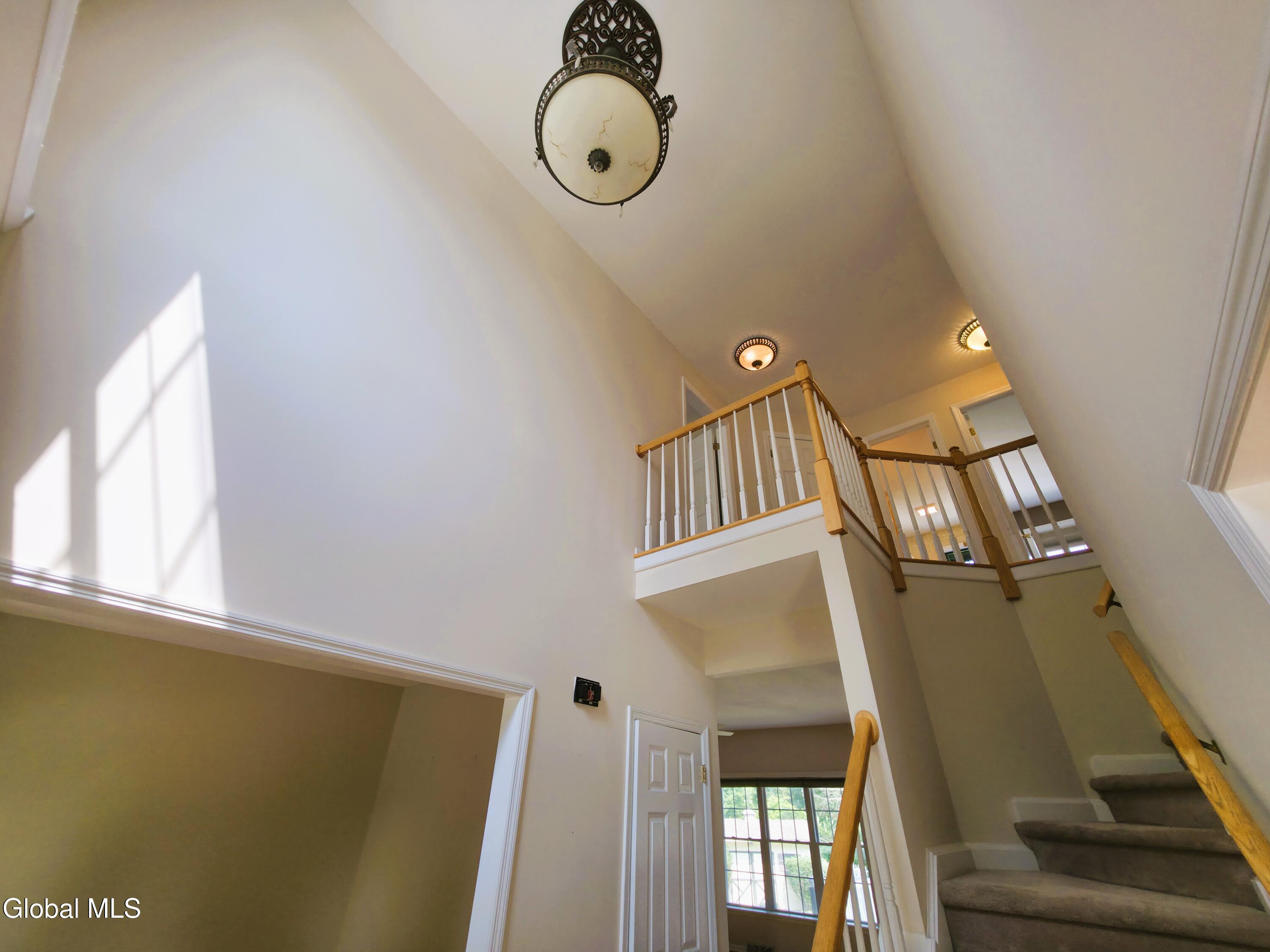 633 Stream Lane Guilderland, NY 12159 - Photo 28 of 46 20250808_112957