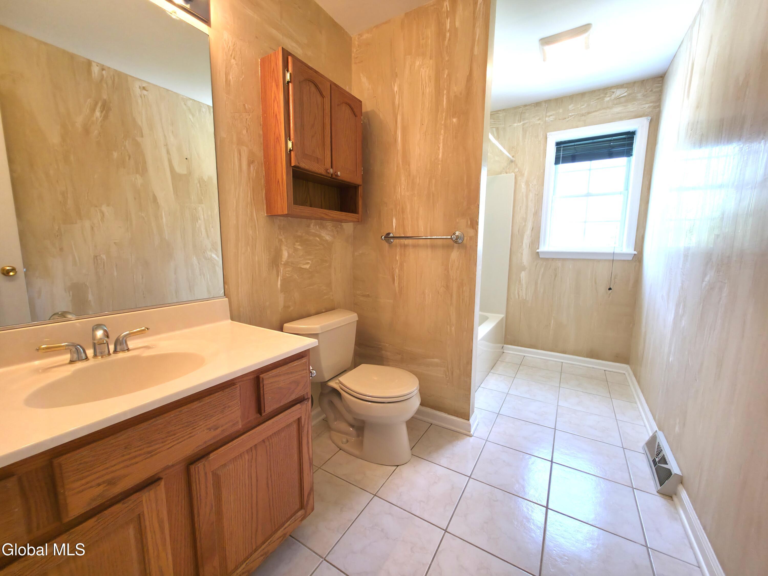 633 Stream Lane Guilderland, NY 12159 - Photo 36 of 46 20250808_113333