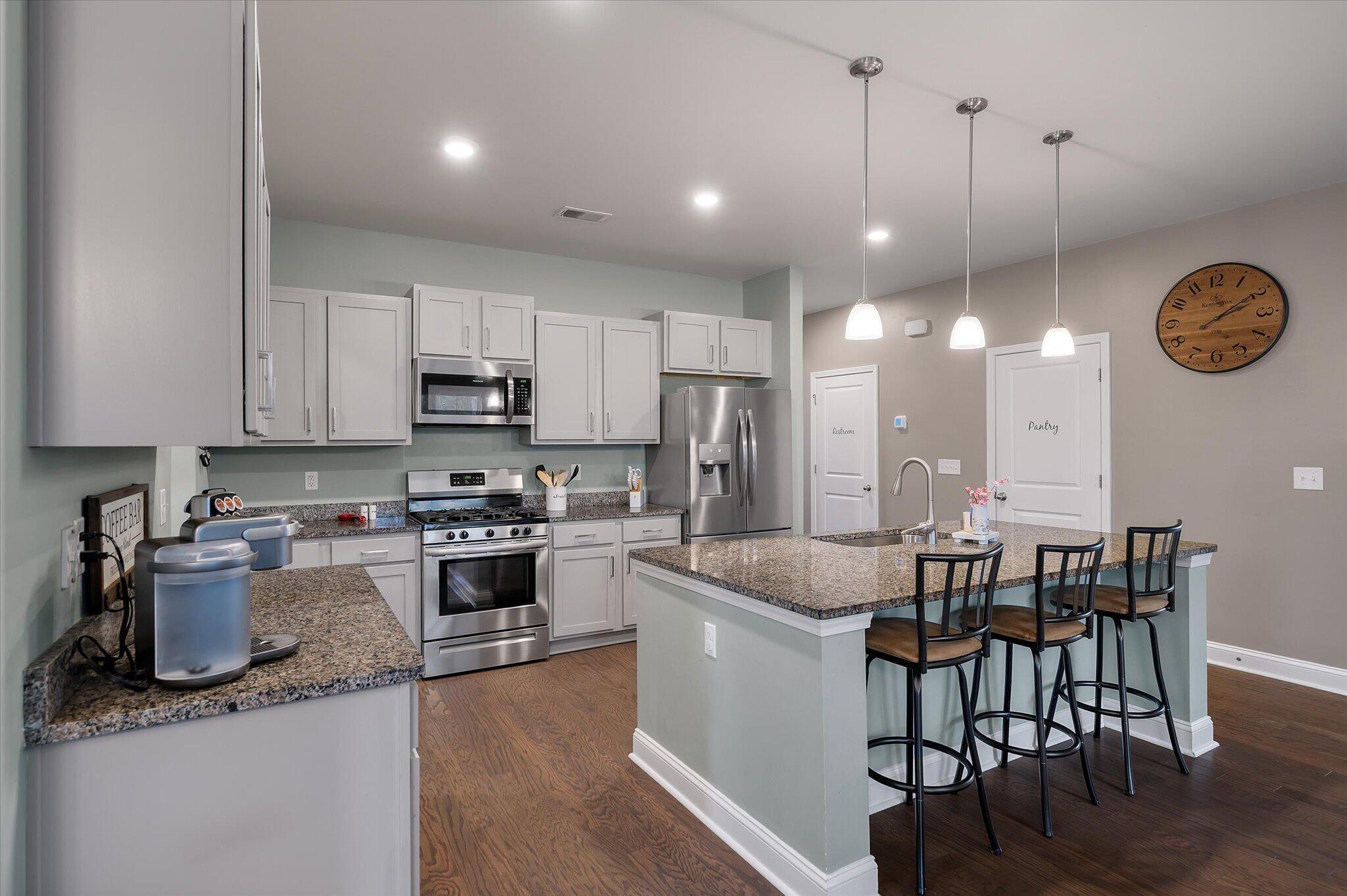 511 Kilarney Road Summerville, SC 29483 - Photo 17 of 62 17-511 Kilarney_i_Lowcountry_Exposure-28