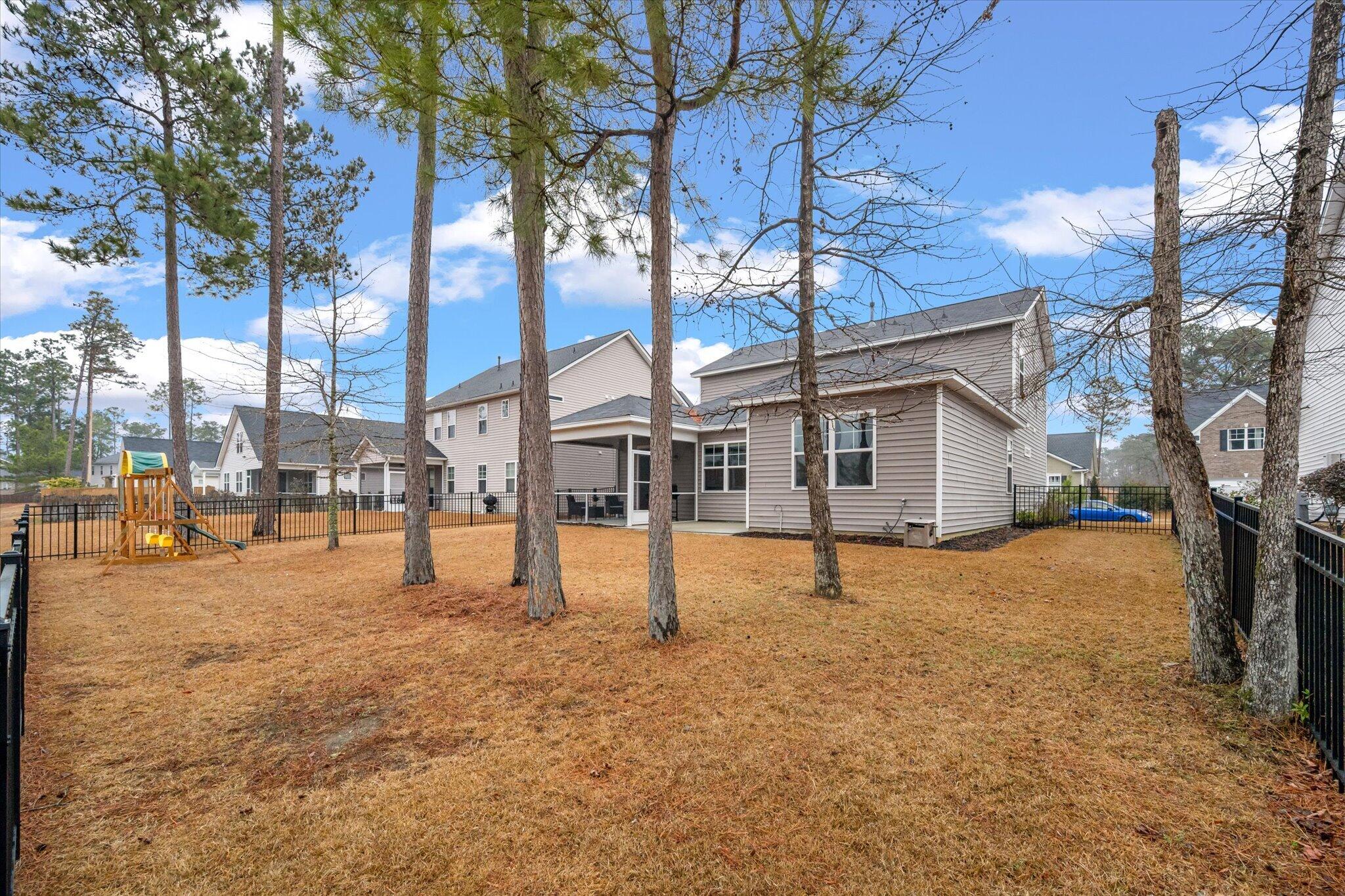 511 Kilarney Road Summerville, SC 29483 - Photo 39 of 62 39-511 Kilarney_e_Lowcountry_Exposure-8