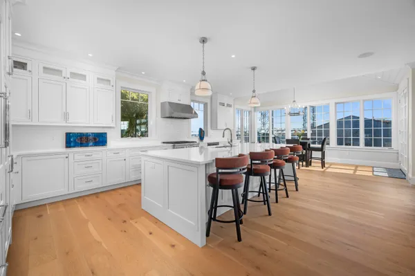 $5,800,000 | 21 Badgers Island West, Unit 21, Kittery, ME 03904