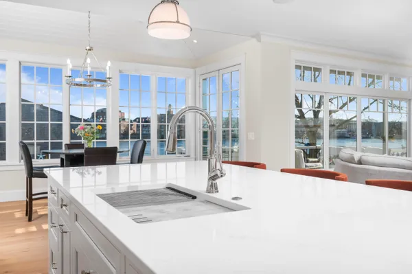 $5,800,000 | 21 Badgers Island West, Unit 21, Kittery, ME 03904