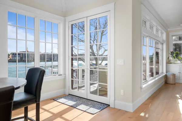 $5,800,000 | 21 Badgers Island West, Unit 21, Kittery, ME 03904