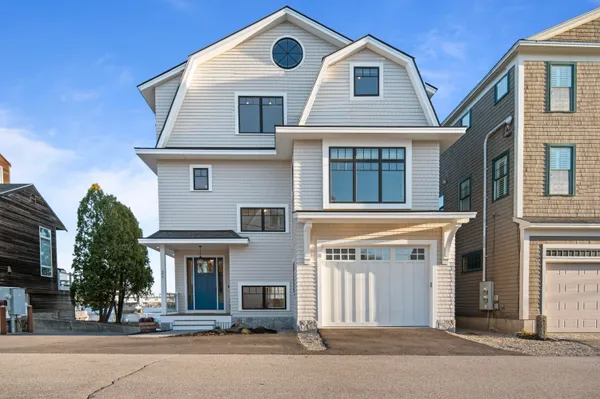 $5,800,000 | 21 Badgers Island West, Unit 21, Kittery, ME 03904