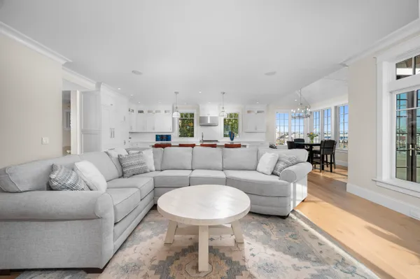 $5,800,000 | 21 Badgers Island West, Unit 21, Kittery, ME 03904