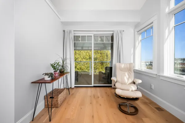 $5,800,000 | 21 Badgers Island West, Unit 21, Kittery, ME 03904