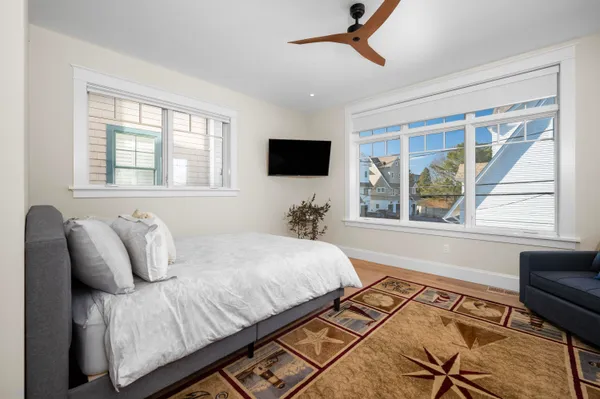 $5,800,000 | 21 Badgers Island West, Unit 21, Kittery, ME 03904