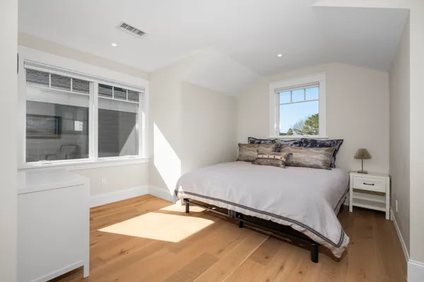 $5,800,000 | 21 Badgers Island West, Unit 21, Kittery, ME 03904