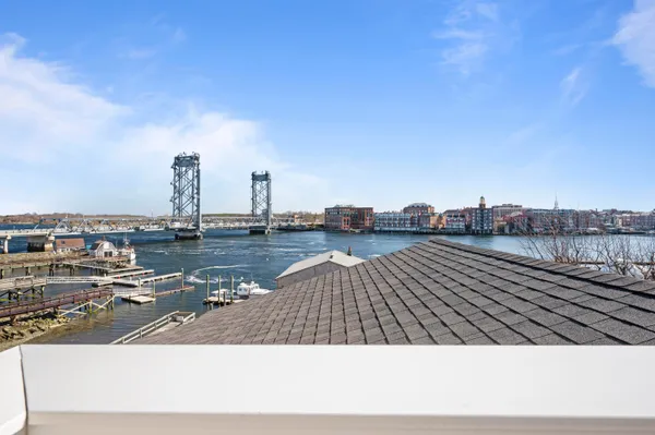 $5,800,000 | 21 Badgers Island West, Unit 21, Kittery, ME 03904